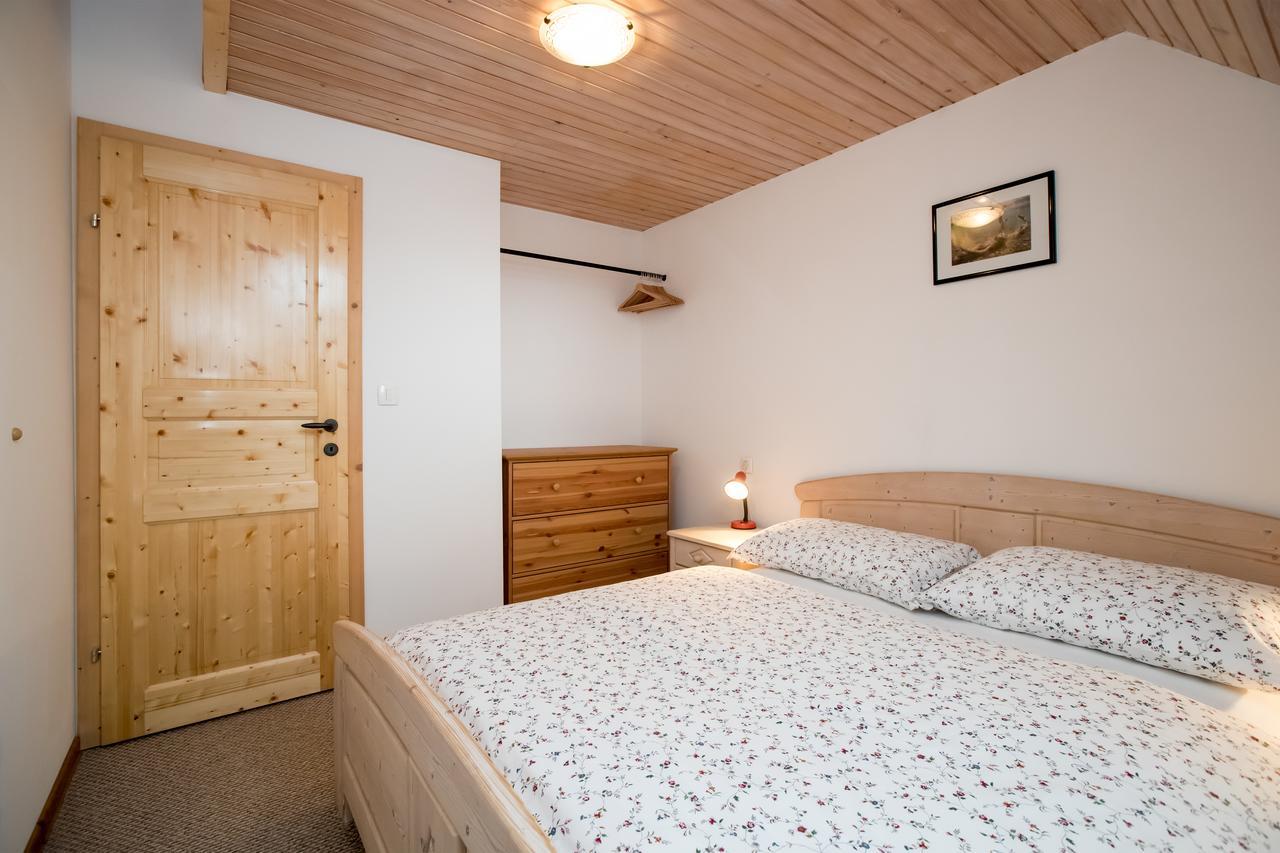 Apartments Markez Бохінь Екстер'єр фото